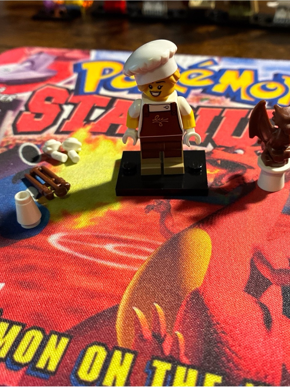 Chef Minifigure with Accessories - Red Apron open box